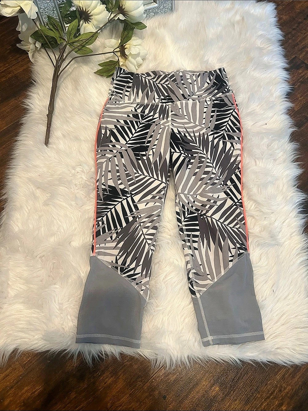 Old Navy Active Printed Athletic Leggings